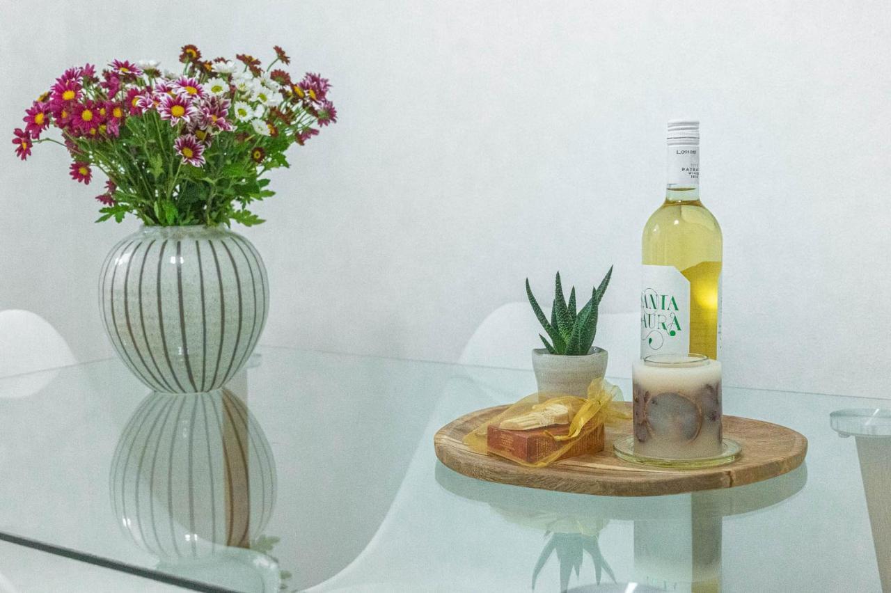 Nadia'S Boutique Apartment, Атина Екстериор снимка